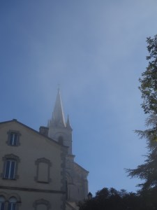 Die untere Kirche von Bonnieux